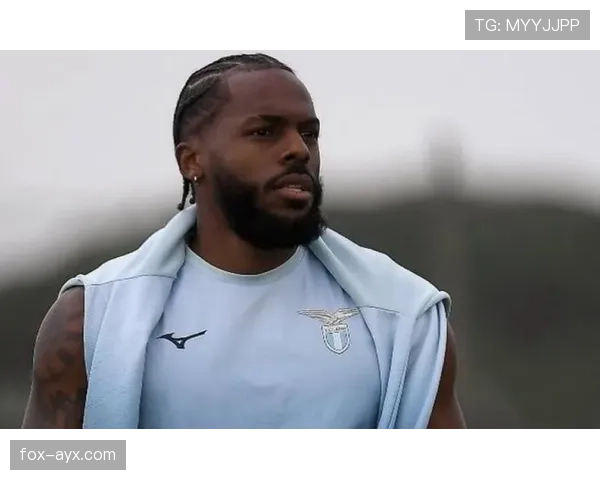 塔瓦雷斯以防守筑基,凝聚团队力量重塑球队表现