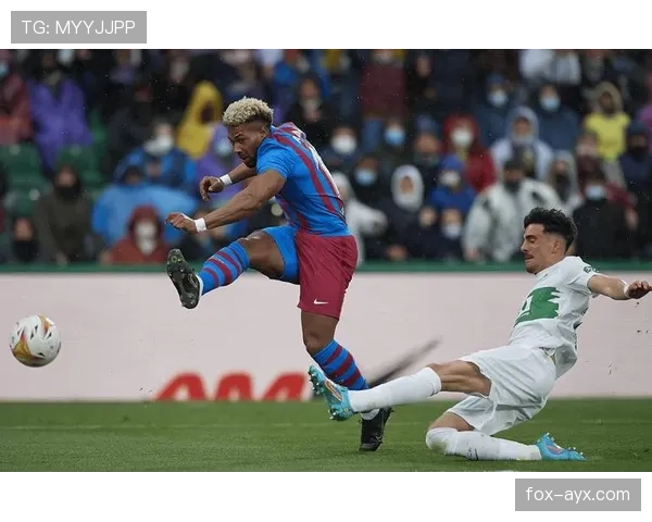 巴塞罗那球队专家点评：近期表现与战术分析